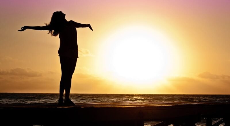 woman-girl-freedom-happy-39853-39853.jpg